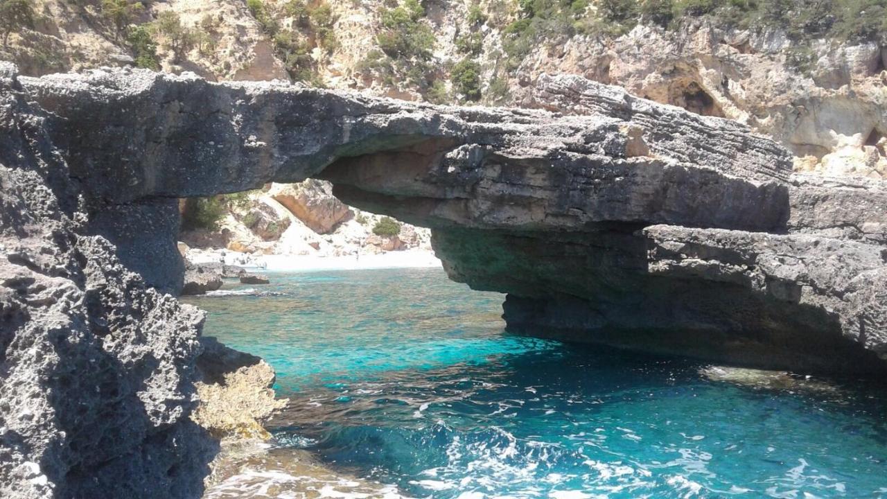 Fenile Apartments Santa Maria Navarrese Εξωτερικό φωτογραφία